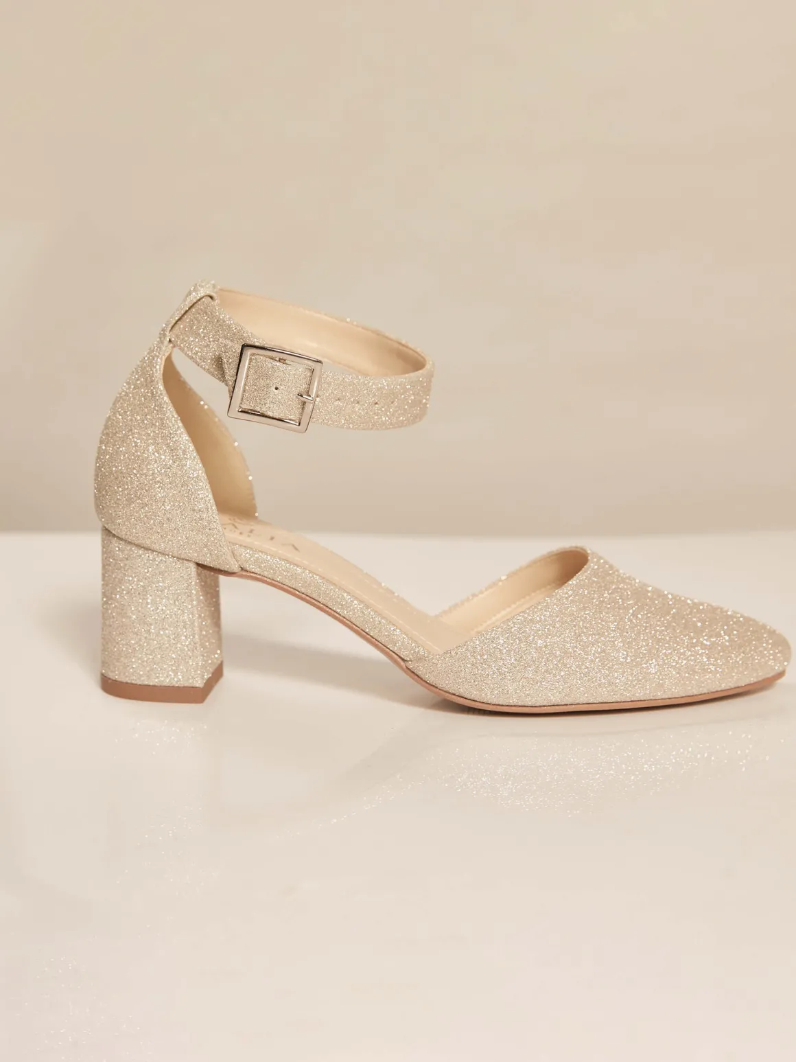 Avalia - Vera S. Heeled Sandal - Gold