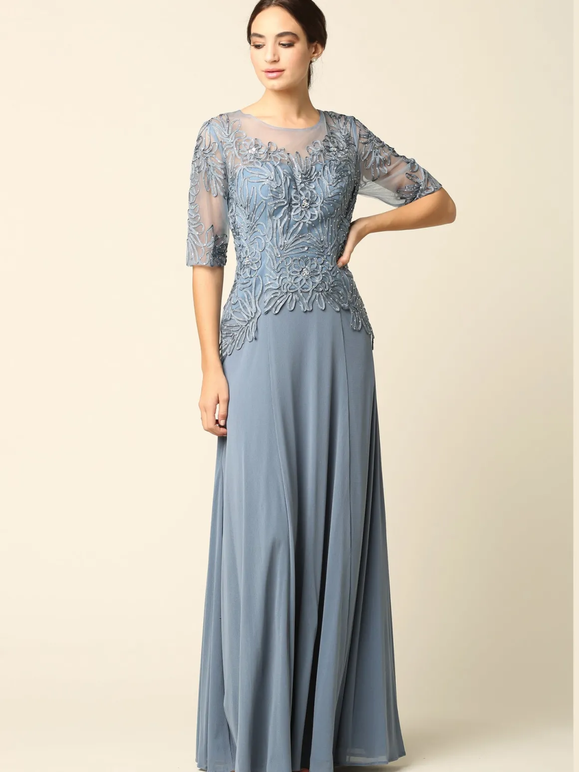 Lang festkjole med korte ærmer 5222