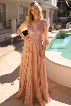 Lang plisseret festkjole med ærmer MF102