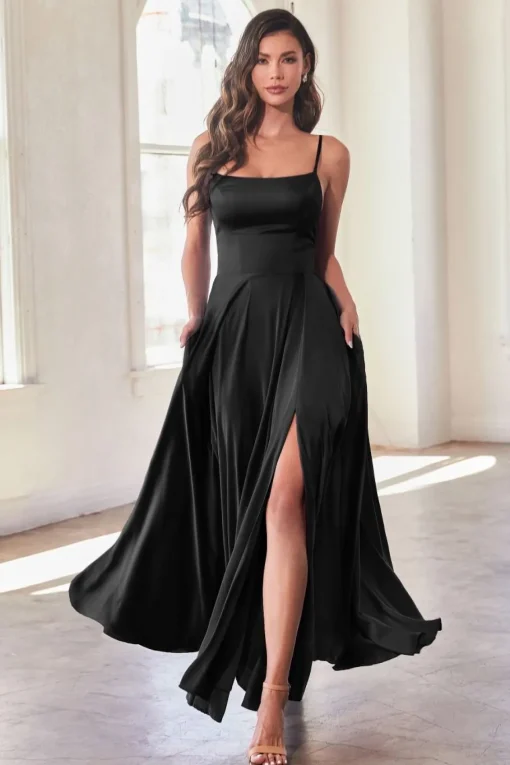 La Divine satinkjole B8402