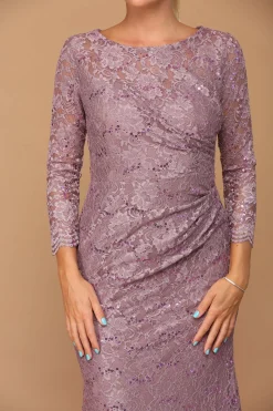 Mauve blondekjole med ærmer 3397