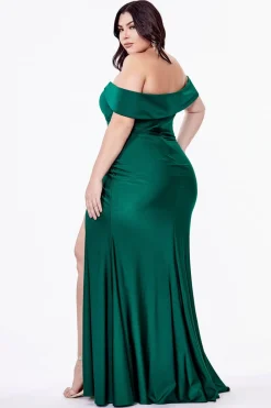 Offshoulder tætsiddende festkjole KV1050